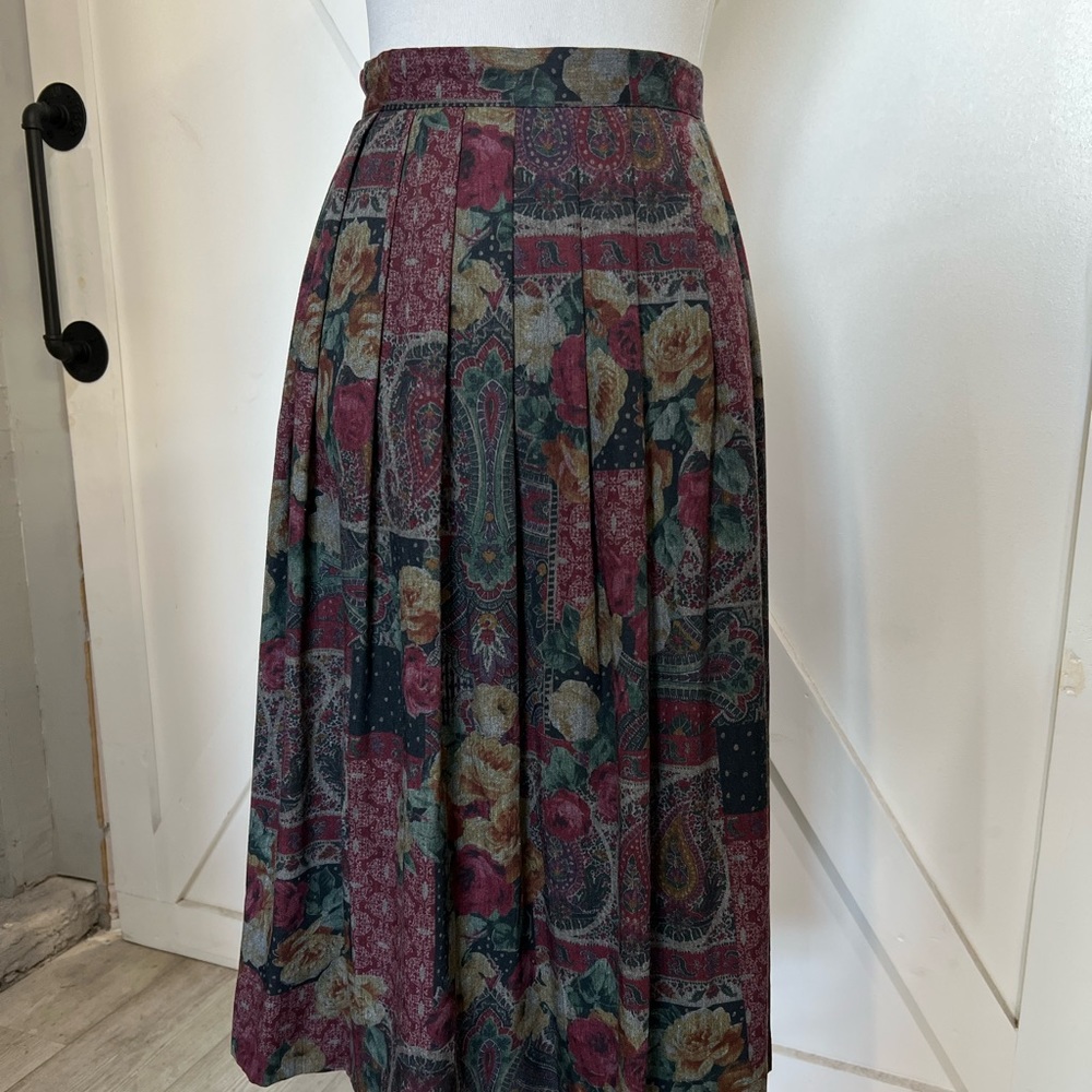 Vintage purple floral midi skirt
